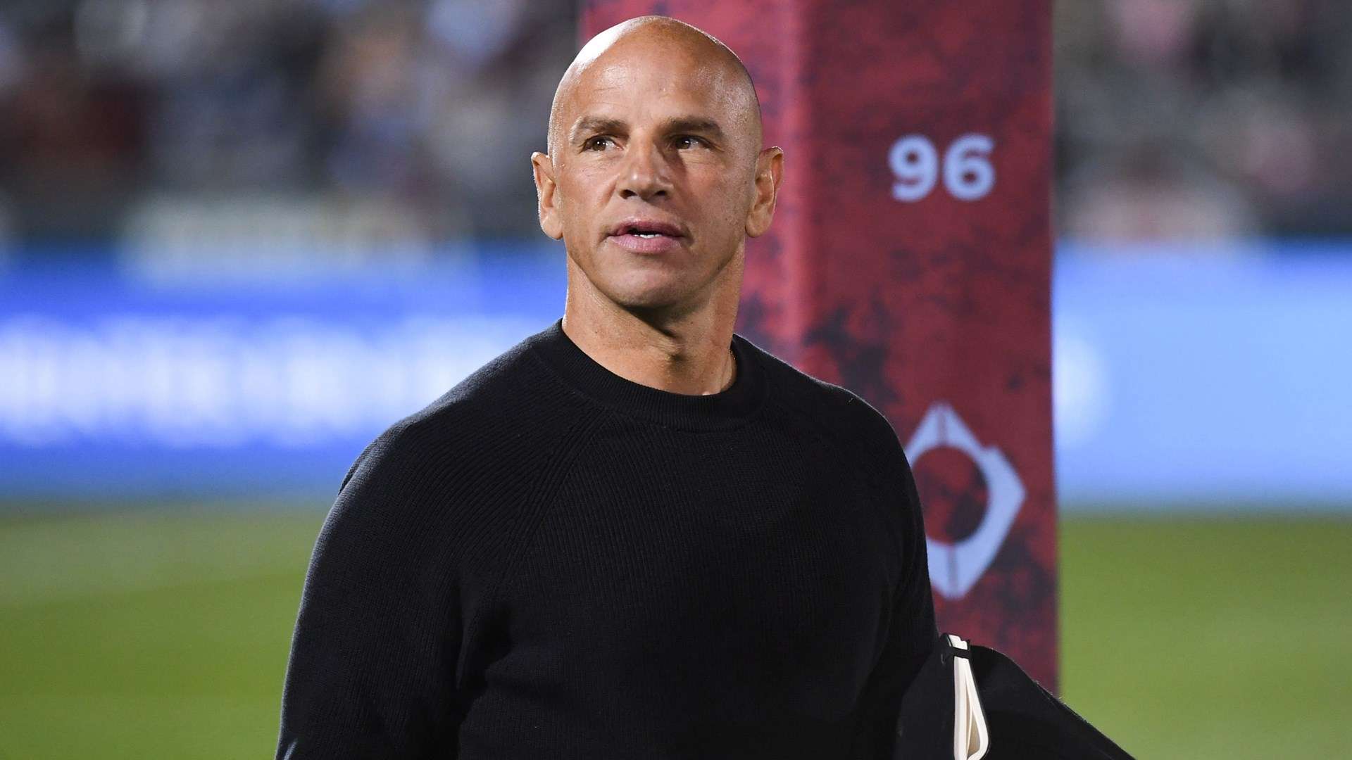 确保参赛选 确保参赛选