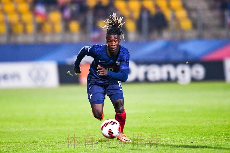 卡马文加:安帅在多国都获得成功 踢世界杯是我梦想 卡马文加:安帅在多国都获得成功 踢世界杯是我梦想