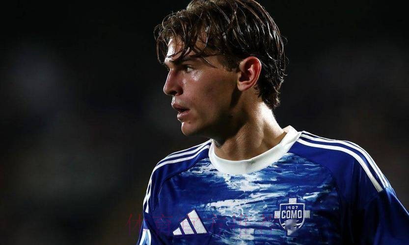 罗马诺:皇马青训敲定19岁波多黎各小将的交易 罗马诺:皇马青训敲定19岁波多黎各小将的交易